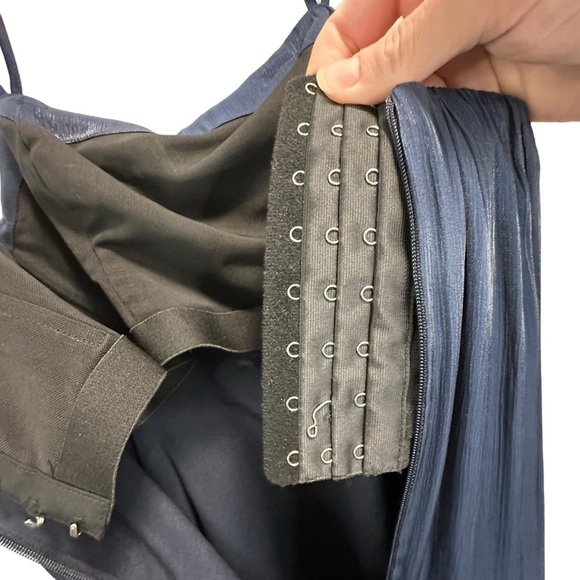 Cinq à Sept Soliel Ruffle Trapeze Dress - Picture 6 of 9